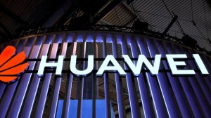 США хотят наказать китайскую Huawei за побег из «цифровой колонии»