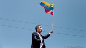 Представители Гуайдо захватили дипмиссии Венесуэлы в США