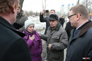 [День мониторинга]  Назначенный на прошлой неделе врио губернатора Алексей Текслер в понедельник, 25 марта, отправился в рабочую поездку по Челябинску. (Онлайн-трансляция)