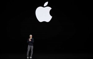 Apple представила собственный платежный сервис Apple Сard.