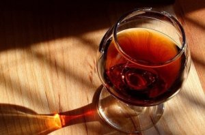 Минкультуры предложило разрешить продажу спиртного в любых организациях культуры