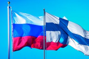 Президент Финляндии приехал на встречу с Путиным на поезде.