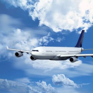 Медленнее и дороже: как авиакомпании «накручивают» время полета