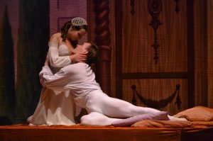 В Лондоне установили место проживания Шекспира во время написания "Ромео и Джульетты" .