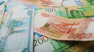 На Урале несовершеннолетний сын мэра за год заработал 400 тысяч рублей
