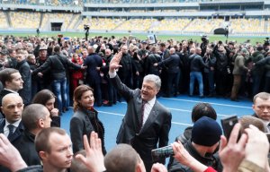 Российские телеканалы покажут дебаты Порошенко и Зеленского