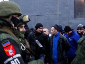 Зеленский согласился обменять пленных в Донбассе по формуле "всех на всех"