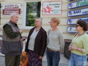 У «Бессмертного полка» в Севастополе украли все портреты