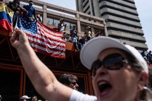 СМИ узнали, кто подталкивает Трампа к вторжению в Венесуэлу