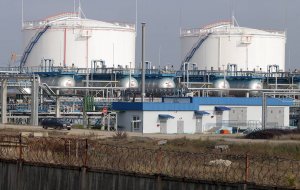 В Белоруссию поступила чистая российская нефть (Нефть поступает на Мозырский НПЗ)
