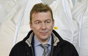 В кабмине сообщили, что руководство "Мираторга" не имеет отношения к семье Медведева