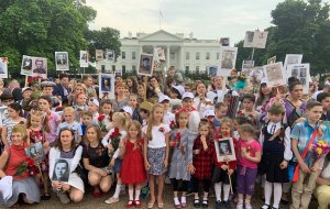 "Бессмертный полк"  прошел по улицам Вашингтона и   Нью-Йорка