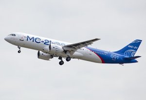 [Импортозамещение] Этот не сгорит. Производитель SSJ-100 просит дополнительные 39 млрд на «самолёт будущего» МС-21 для замены множества деталей отечественными аналогами. « А в Казань не доедет»*