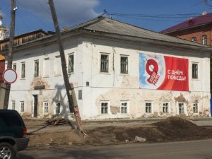 [Послепраздничное] Ксения ЧЕРЕПАНОВА: «В Енисейске меня мучал вопрос: почему, если 400 лет, то деньги дают, а если 388 – то живите в гов...»