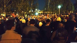 «Кто не скачет, тот за храм» — протестующие в Екатеринбурге