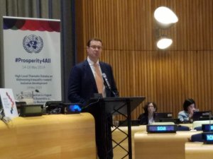 Россия выступает за формирование перечней операций, подлежащих обязательному контролю со стороны финансовой разведки, в целях предупреждения и пресечения преступлений