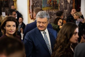 Bloomberg: Порошенко резко обеднел во время президентства