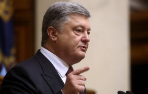 "А мене то за що!"  Порошенко заявил, что дело против него является попыткой снять ответственность с России