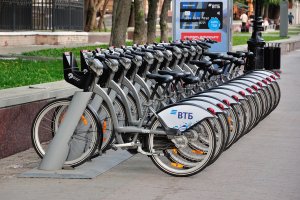 ВТБ запустит в Петербурге велопрокат. Начнут с 500 велосипедов, обещают расшириться до 2000