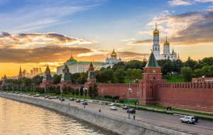 В России составили топ мегаполисов, где ненавидят москвичей. Возглавил его не Петербург