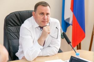«Два опоздания – с человеком расстаёмся». Мэр Нижнего Тагила пообещал увольнять чиновников за опоздания на совещания