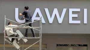 Пентагон заявил о тесных связях Huawei с китайским правительством