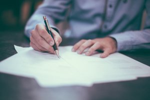 Кировские семьи отдают 35% доходов на погашение кредитов