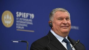 США в 2020 году станут чистым экспортером нефти, заявил Сечин