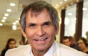 Бари Алибасова выписали из больницы