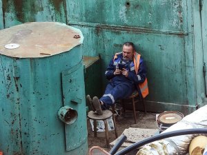 «Люди в России не оглядываются на наши мудрые решения». Бывшие министры труда и соцзащиты - про «ленивых бедных»