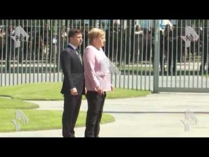 Меркель стало плохо во время встречи с Зеленским