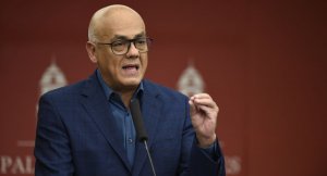 Венесуэльский министр объявил о пресечении попытки госпереворота