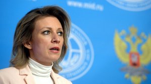 Захарова объяснила «непонятливому» Зеленскому необходимость посредников