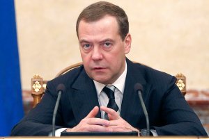 «Единая Россия» — курс на перемены. Председатель ЕР Дмитрий Медведев — о новых приоритетах партии, персональной ответственности и работе с НКО