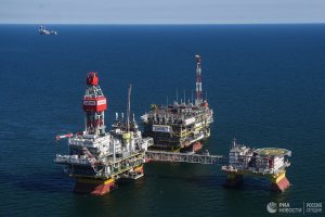 Усталый медведь прогнал США: сколько Россия "потеряла" на сделке с ОПЕК