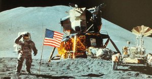 Стажер NASA случайно купил оригинал лунной видеозаписи