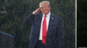 Трамп заявил о взятии аэропортов в войне за независимость США (Война за независимость США продолжалась с 1775 по 1783 год)