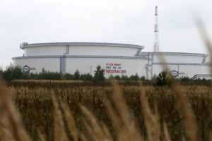 Поставки нефти по «Дружбе» снова остановили
