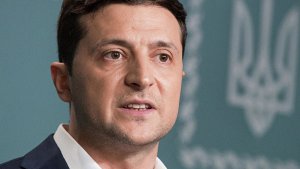 Зеленский предложил Путину провести встречу в Минске