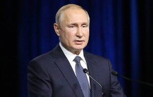 Путин не считает нужным вводить санкции против Грузии (Президент отметил, что ограничительные меры не стоит вводить из уважения к грузинскому народу)