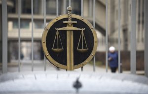 Решение суда о необходимости опровержения статьи "Новой газеты" о пытках вступило в силу