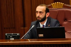 США давят на Армению из-за Ирана? Спикер Национального собрания (парламента) Армении Арарат Мирзоян в ходе выступления на «Атлантическом совете» в США не делать этого