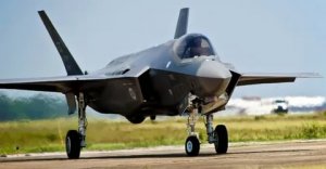 Трамп заявил о прекращении продажи истребителей F-35 Турции