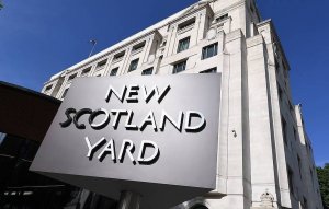 Хакеры взломали сайт, почту и Twitter Скотленд-Ярда
