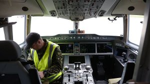 Самолеты МС-21 получат новое остекление кабины пилотов