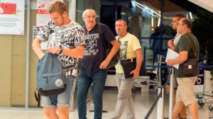 Моряки задержанного на Украине российского танкера прибыли в Москву