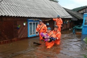 В Иркутской области идет эвакуация людей