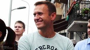 Врач Навального с плохой репутацией попытался выдать крапивницу за отравление