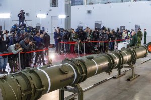 НАТО полностью поддерживает решение США выйти из ДРСМД в связи с, якобы, значительными рисками, создаваемые российской ракетой 9М729