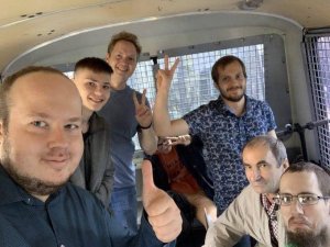 Революция донатов. Фототрансляция